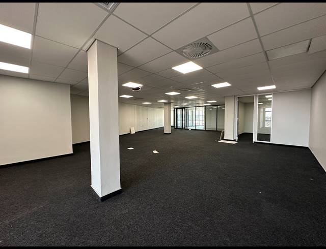 222.50M² OFFICE TO LET IN IRENE